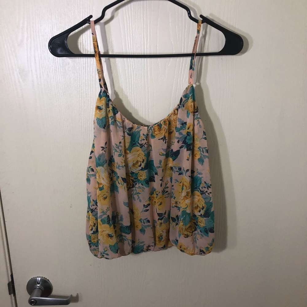 Flow crop top